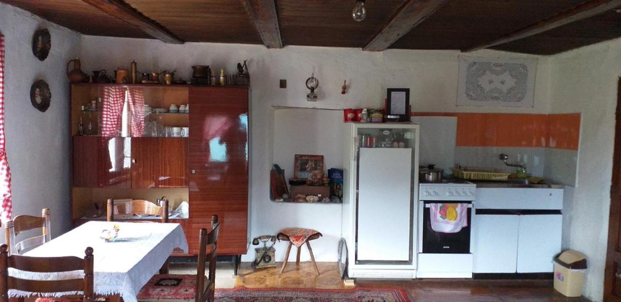 Etno Guest House Lalovic Tjentiste Exterior photo